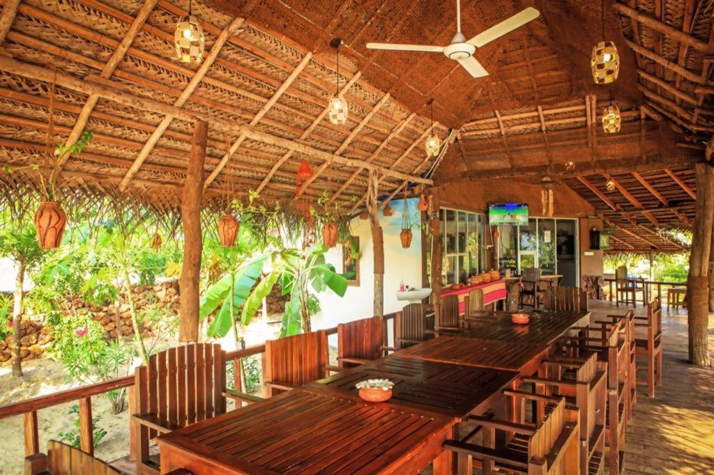 Whisky Point Surf Cabana Arugam Bay Exterior foto